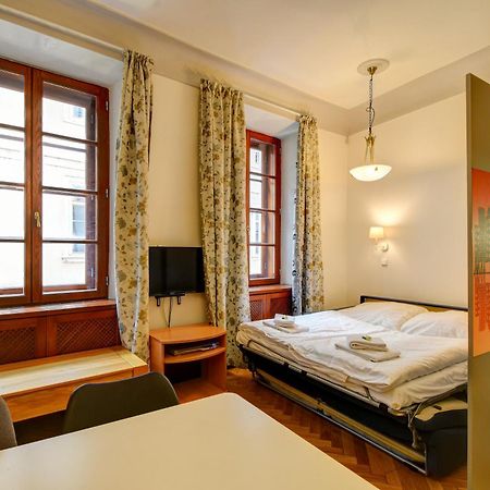 Historic Centre Apartments VIII Prague Exterior photo
