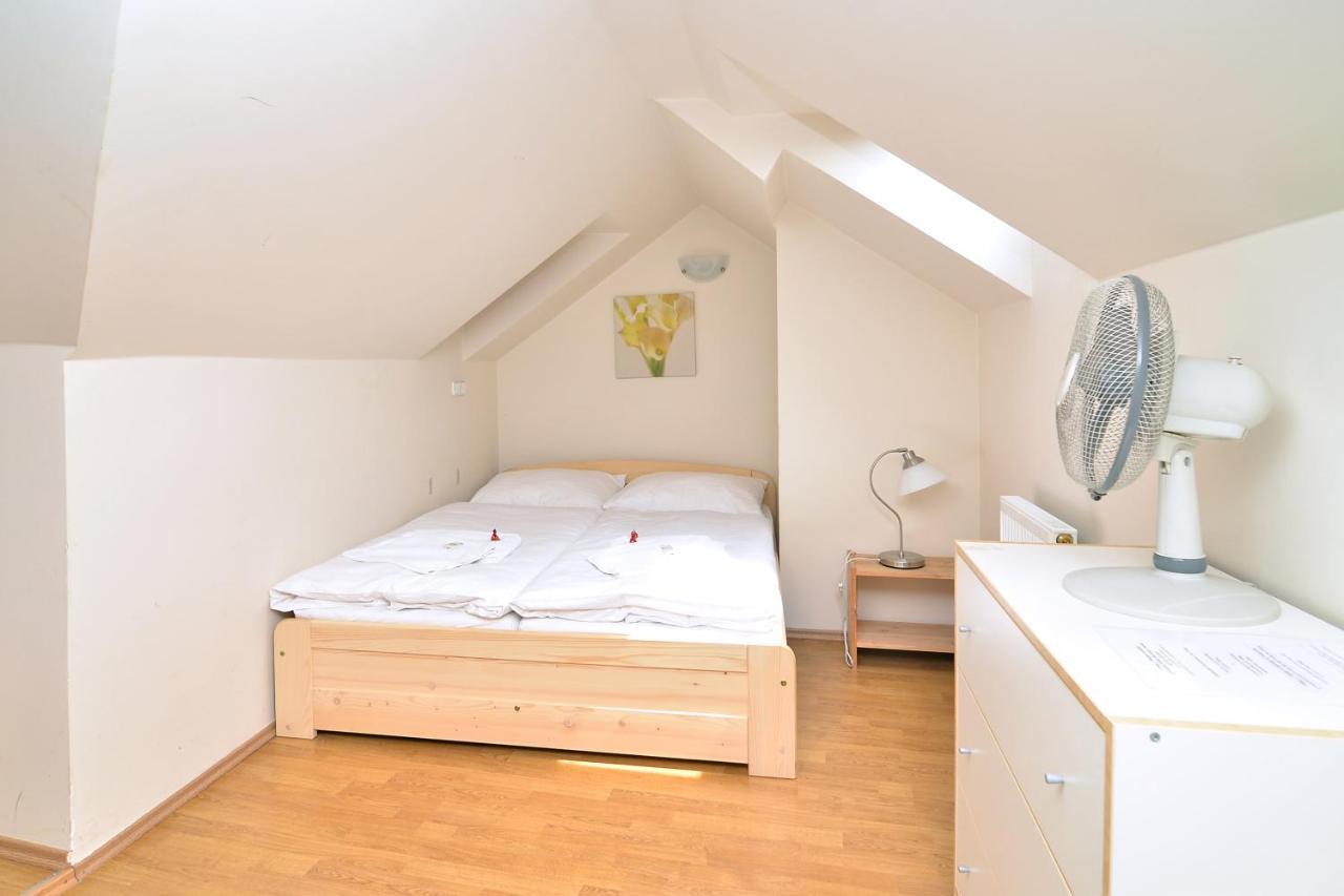 Historic Centre Apartments VIII Prague Room photo